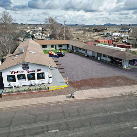 The Aztec Motel & Creative Space Селіґмен Екстер'єр фото