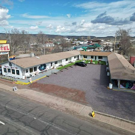 The Aztec Motel & Creative Space Селіґмен Екстер'єр фото