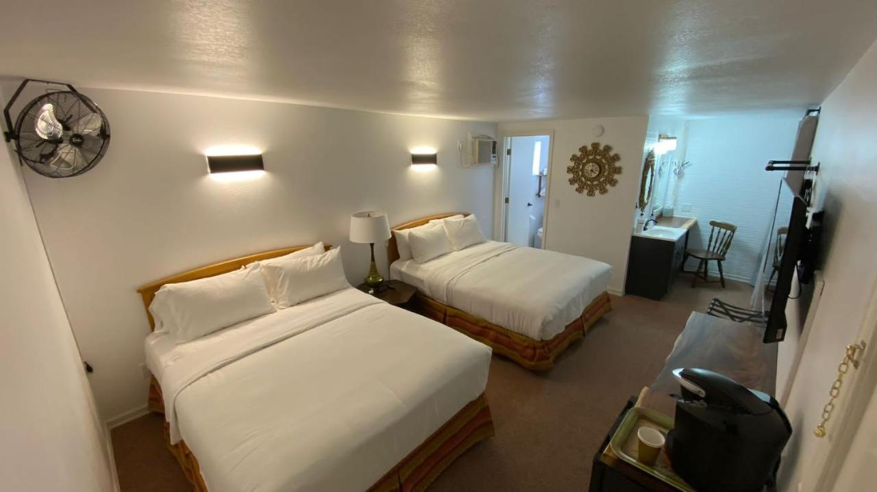 The Aztec Motel & Creative Space Селіґмен Екстер'єр фото